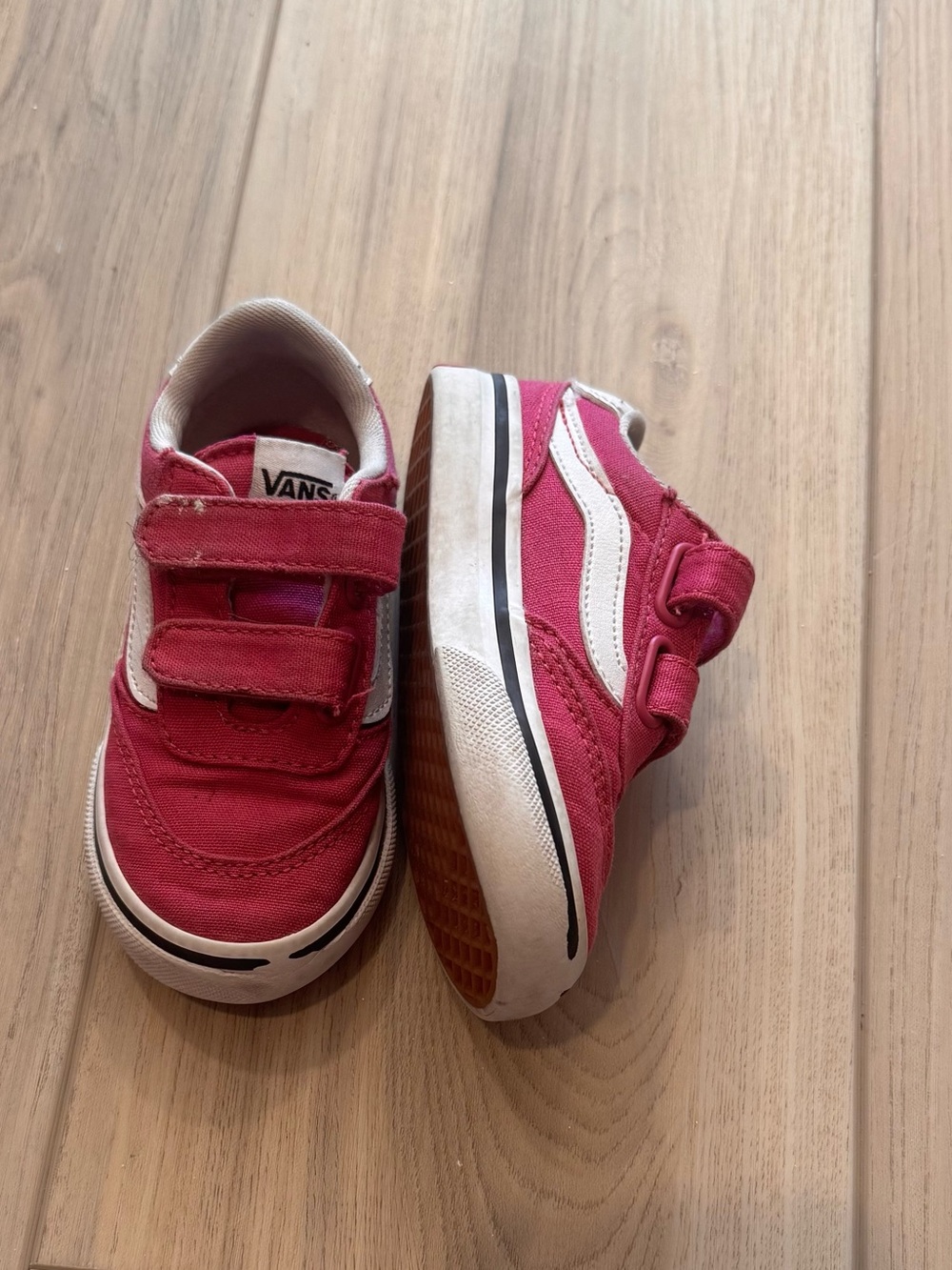 Vans Kids Pink Canvas Hook-and-Loop Skate Sneakers